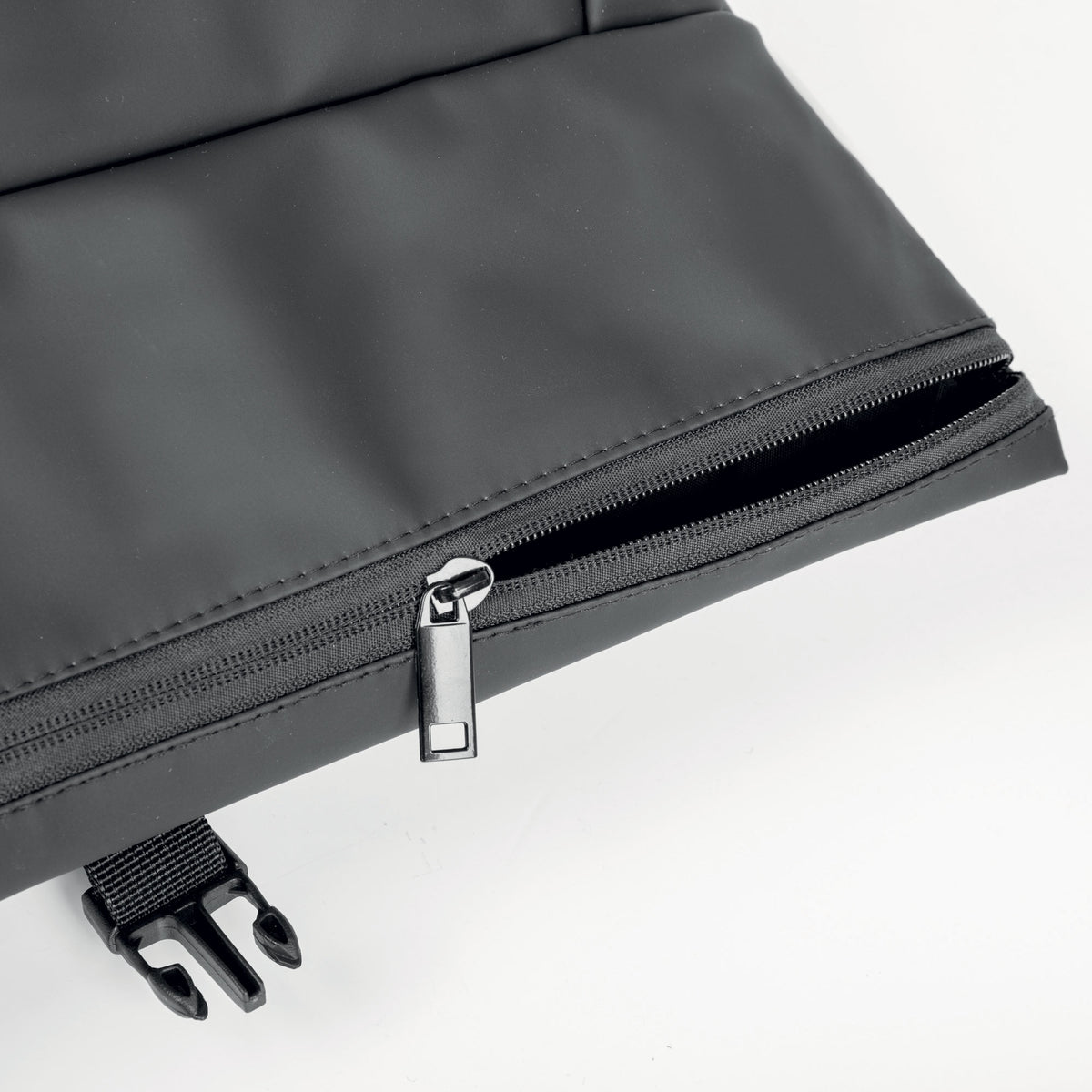 Zaino in PU SOFT TOUCH WATERPROOF – DRIP | BK541